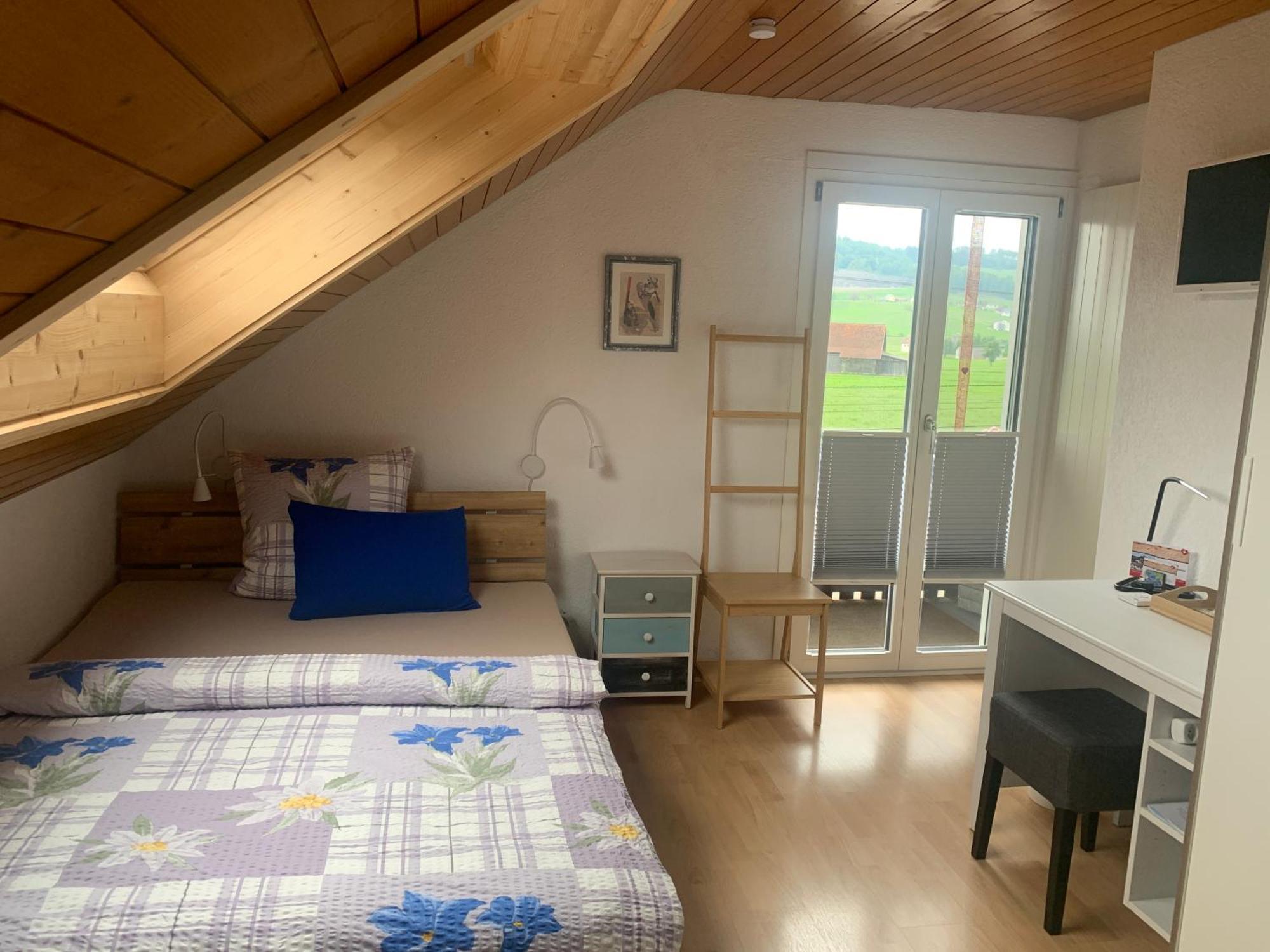 Pension Chalet Charme Siebnen 외부 사진
