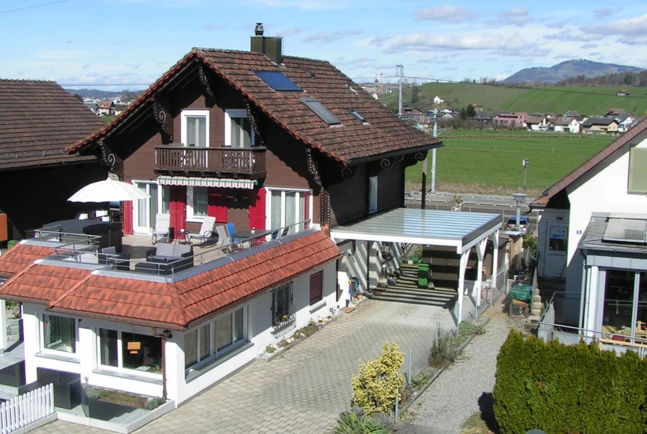 Pension Chalet Charme Siebnen 외부 사진